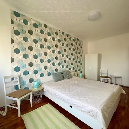 Kopaszka Vendeghaz Tatil Evi *